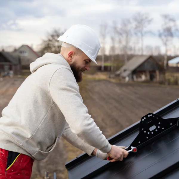 Roof Drain Cleaning Service
